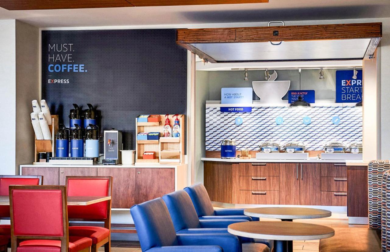 Holiday Inn Express & Suites Blythe By Ihg Экстерьер фото